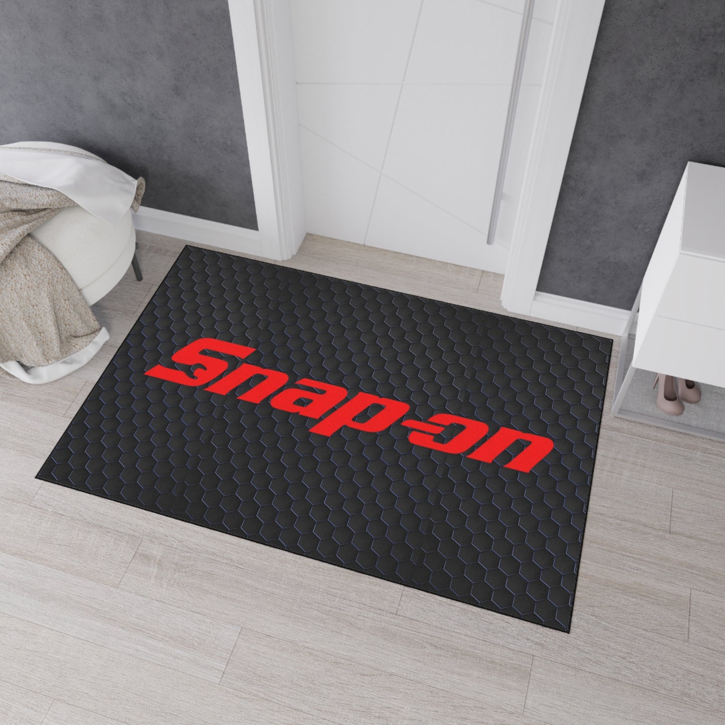 Snap-on Hexagonal  Heavy Duty Garage Floor Mat — Non-Slip Tool Bench Mat